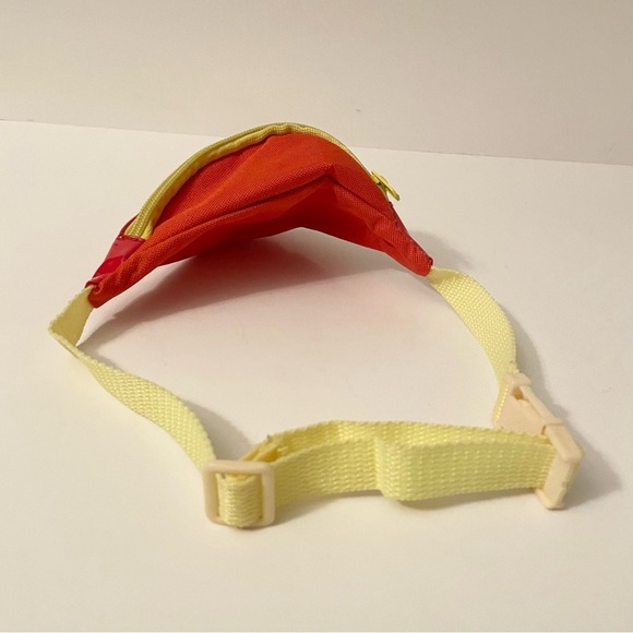 Disney Winnie the Pooh Tigger Kids Toddler Fanny Pack - Picture 4 of 13